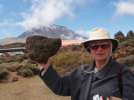 ￼Figure 7 — Demonstration on how light the pumice stone is (Tenerife, Canarias Archipelago).